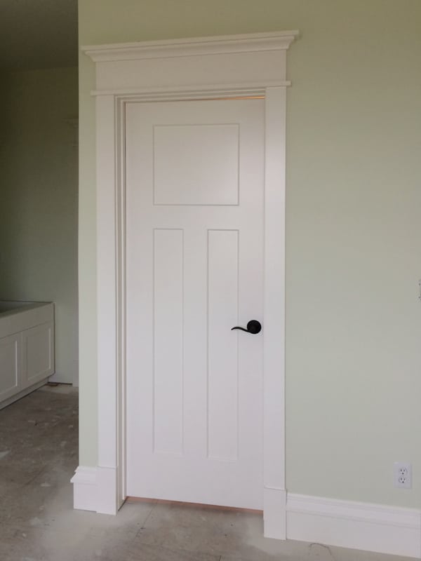 Craftsman Style Door Casing - WindsorONE