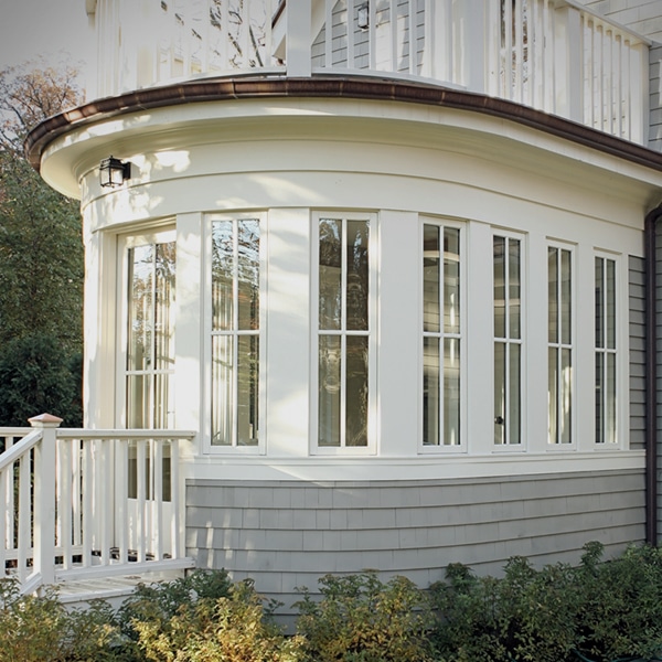 Window Bay Around a Curve