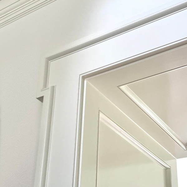 Greek Revival Splayed Casing Detail