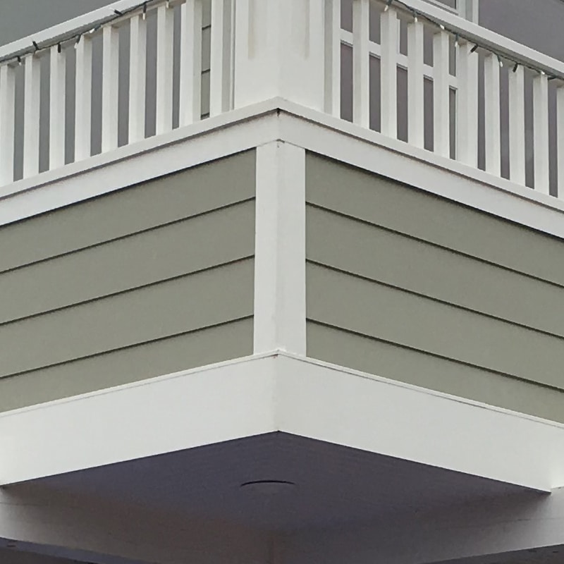Detail of corner board and band board exterior trim