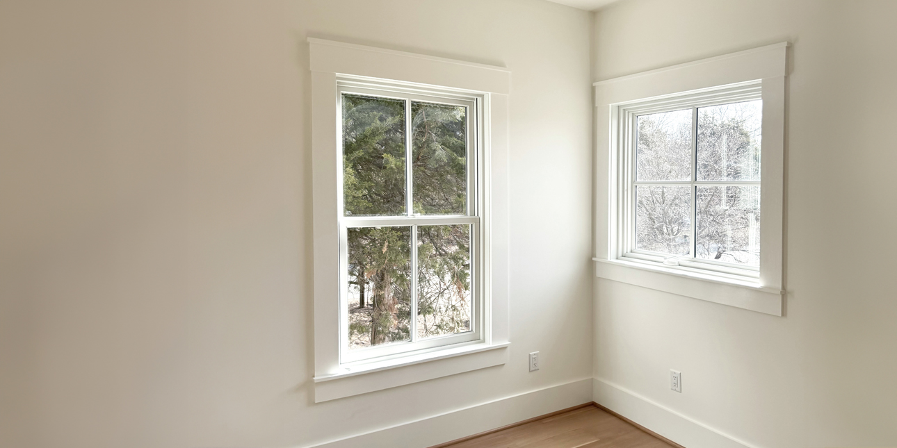 s4s craftsman, simple clean craftsman trim, 2 windows in a corner