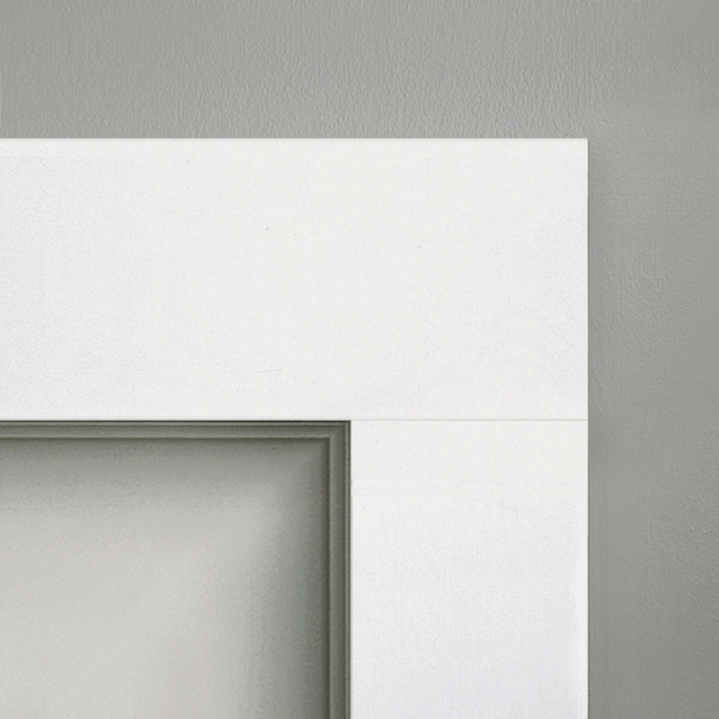 Minimalist molding casing corner with flat stock trim